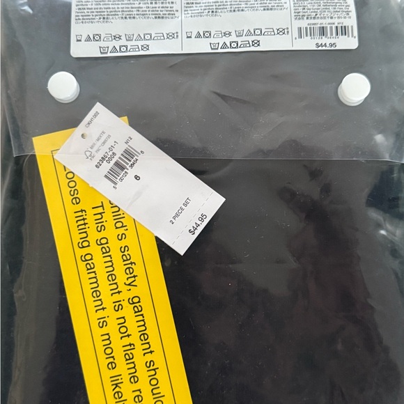 GAP WICKED pajama set. Size 6 NWT - Picture 2 of 3